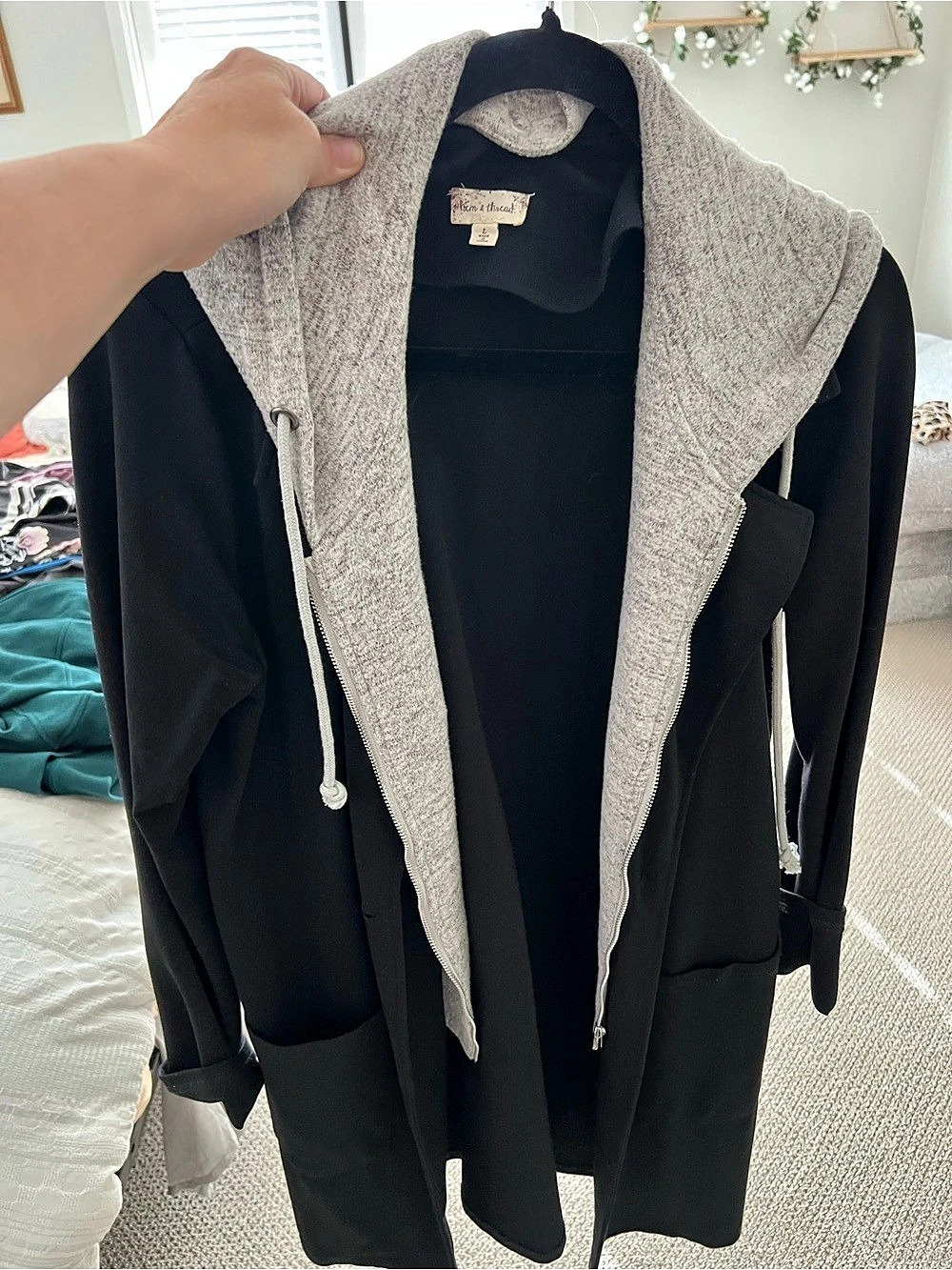 Hem & Thread Hooded Utility Jacket in Black & Gray